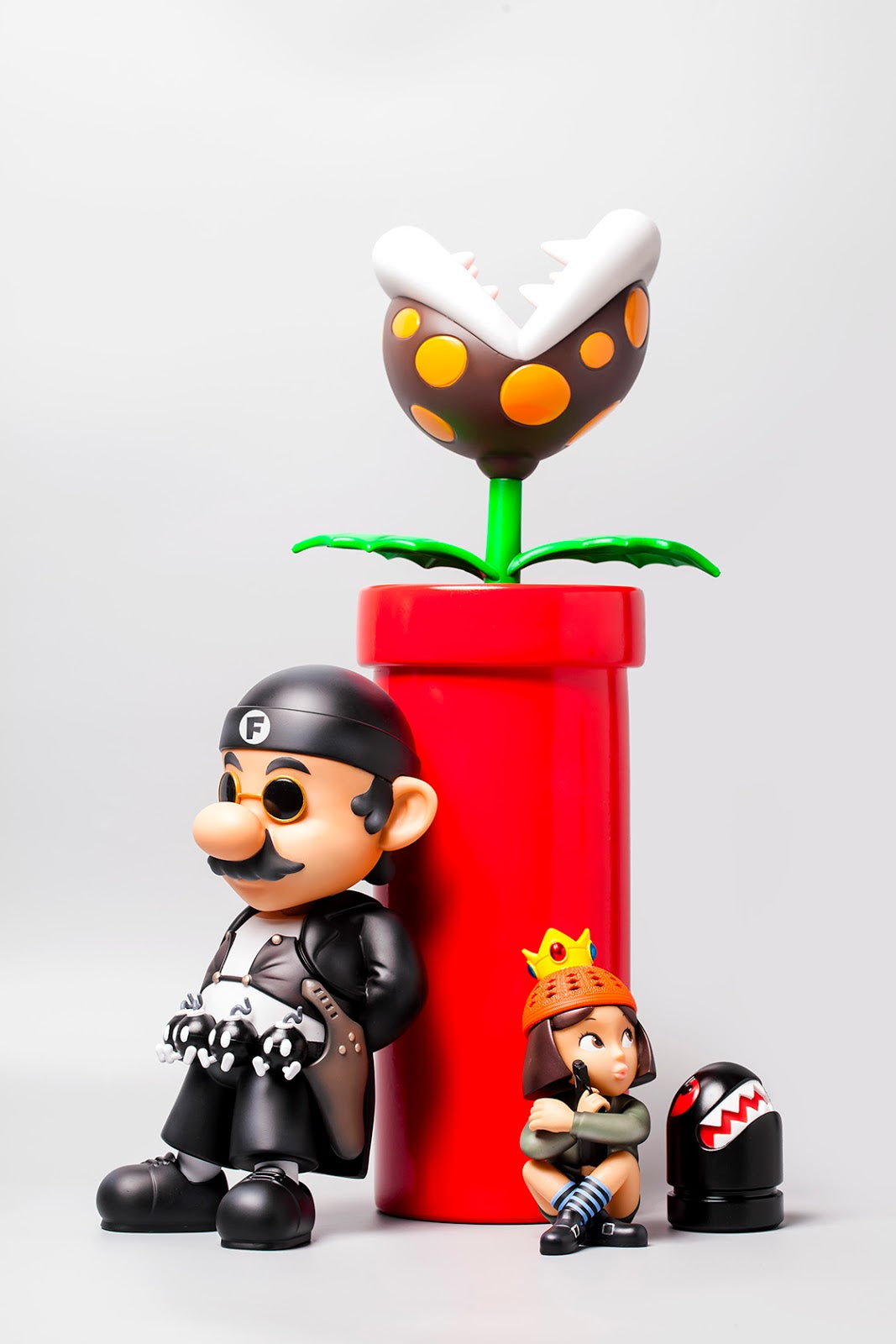 Super Proffesional 2 // Directors Cut x Fools Paradise – Glownup Toys